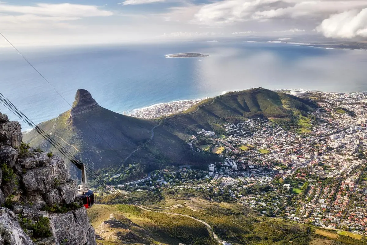 blick-vom-tafelberg-kapstadt-suedafrika-ast-reisen