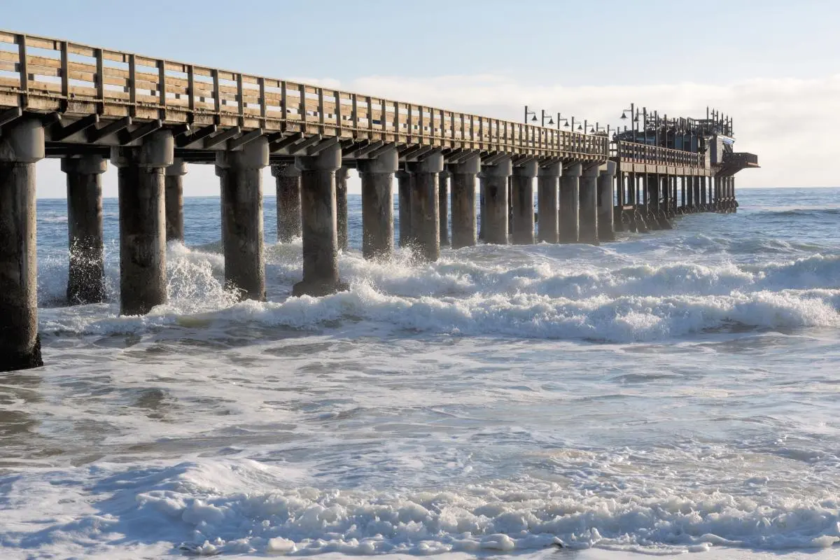 bruecke-swakopmund-namibia-selbstfahrer-ast-african-special-tours
