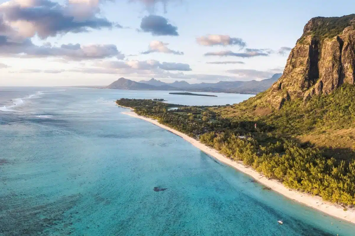 mauritius-morne-beach-strand-ast-reisen
