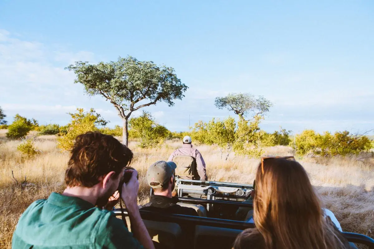 suedafrika-safari-pirschfahrt-ast-reisen